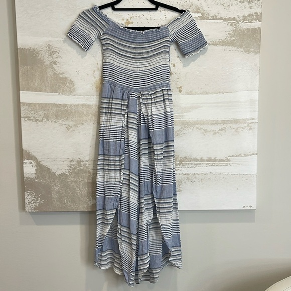 Vintage Havana girl’s jumpsuit. Blue and white striped with slit at legs. - Picture 1 of 4